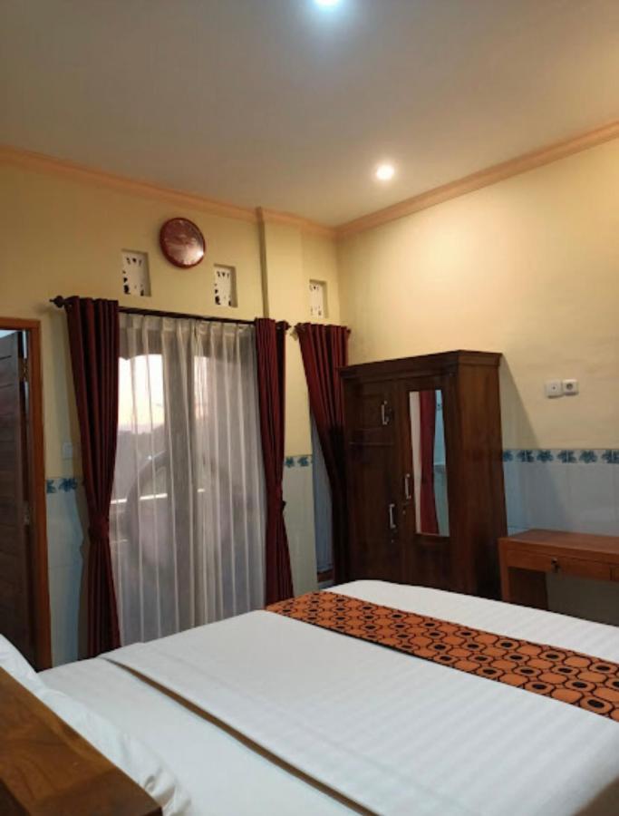 They Oenk - Gek Manik Homestay Чангу Экстерьер фото